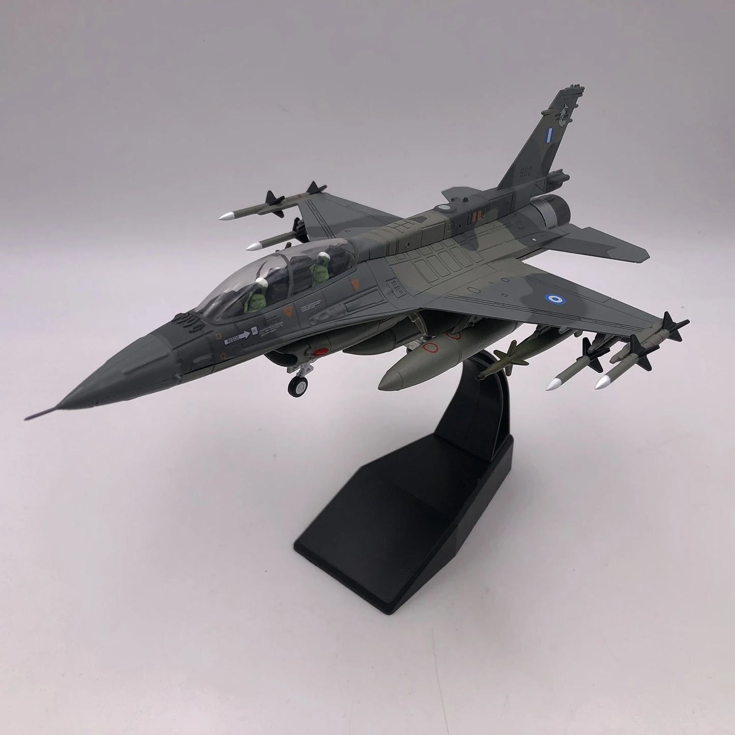 1:72 F16 Diecast Fighter Model, Retro Plane Model, Stimulated Airplane Collection Model with Display Base for Bedroom