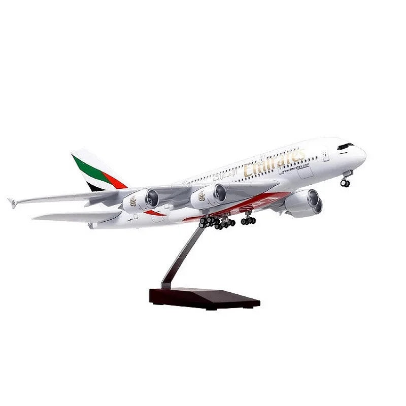 Resin Plane Toy Model 47cm 380 UAE Model Aircraft A380 Emirates Airways 1/160 Scale Light Die-Cast  With Landing Gear Airplane