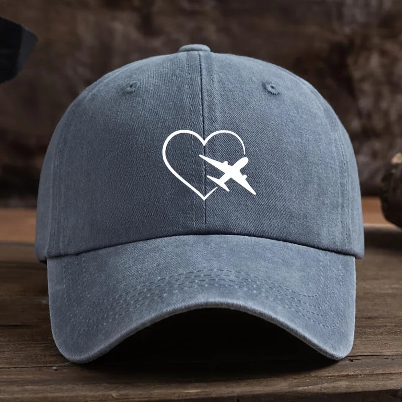 Fashionable unisex baseball cap with fun heart-shaped airplane print