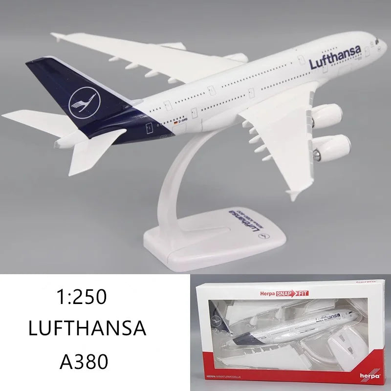 Model Singapore A380/Emirates Wildlife/British /France /Lufthansa Air Airline Aircraft Collection