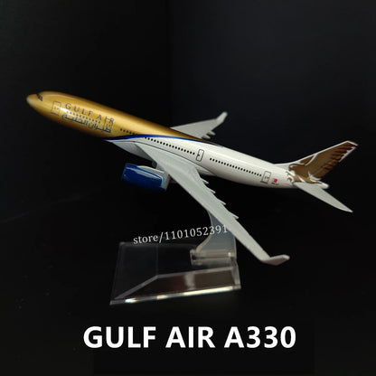 Metal Aircraft Replica Emirates Airlines A380 B777 Airplane Diecast Model Aviation Plane Collectible Toys for Boys