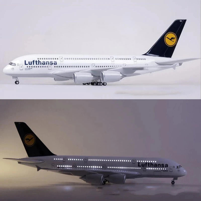 1/160 Scale 46CM Airplane Model 380 A380 Lufthansa Airline Model W Light and Wheel Diecast Plastic Resin Plane Toy For Collectio