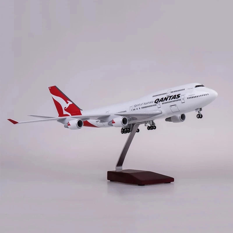 Scale 747 B737 47cm Australia Qantas Airlines Plane Model Resin Diecast Airplane Display Gifts Collection Aircraft Model Decor