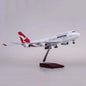 Scale 747 B737 47cm Australia Qantas Airlines Plane Model Resin Diecast Airplane Display Gifts Collection Aircraft Model Decor