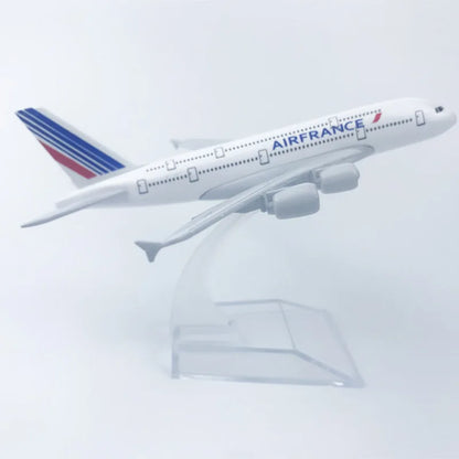 16CM A380 Series airplane kit Alloy Metal Diecast Airplanes Toy Airbus 380 plane model for Collection Gift