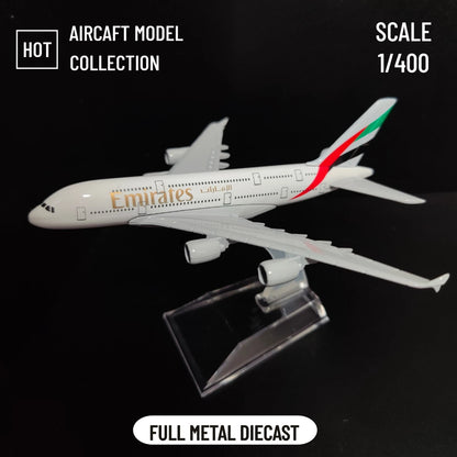 Metal Aircraft Replica Emirates Airlines A380 B777 Airplane Diecast Model Aviation Plane Collectible Toys for Boys