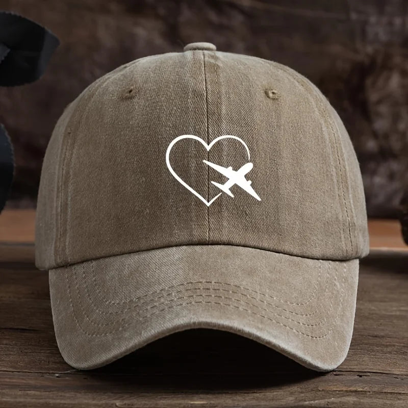Fashionable unisex baseball cap with fun heart-shaped airplane print