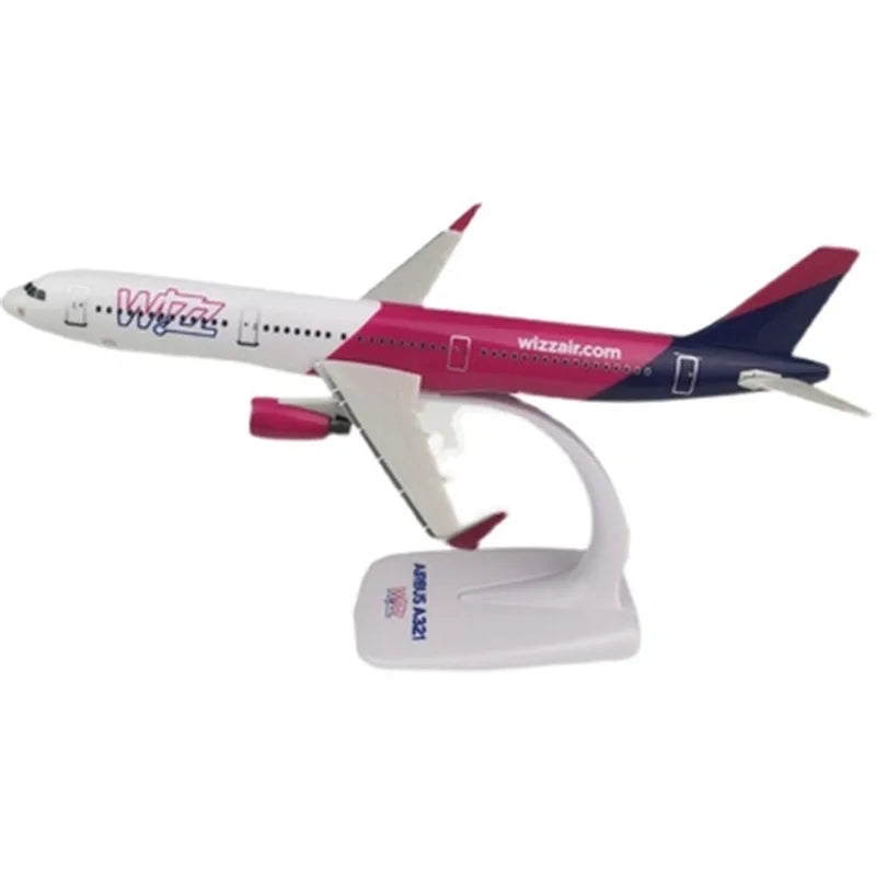 New 20cm Wizz Airbus A321 1/200 Diecast Aircraft Static Plane Kits With Wheels&Base Souvenir Airplane Collected Gift By Aviation