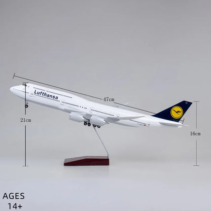 1/150 Scale B747 Airplane Model Lufthansa Airways 47cm Diecast Resin Airplane With Led Lights And Wheel For Decoration Gift
