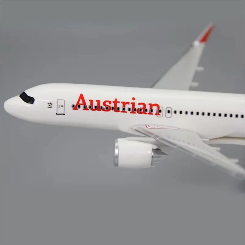 A320 Neo Austrian Airlines 1/200 Scale A320 ABS Plastic Building Block Assembly Airplane Model Toy Airplane Collection Display