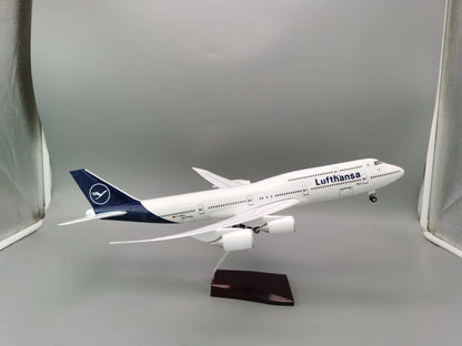 Scale New Lufthansa 747 German 47cm 17 inchs Large Model Diecast Airplane Model Kits with Stand Airlines Model Plane Disp