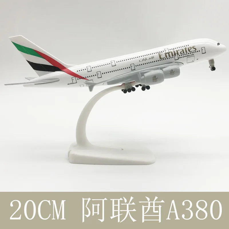 Airplane Airbus A380 20CM Alloy Aircraft Model Emirates Airbus A380 Resin Airplane Model Gift Toy plane For Children