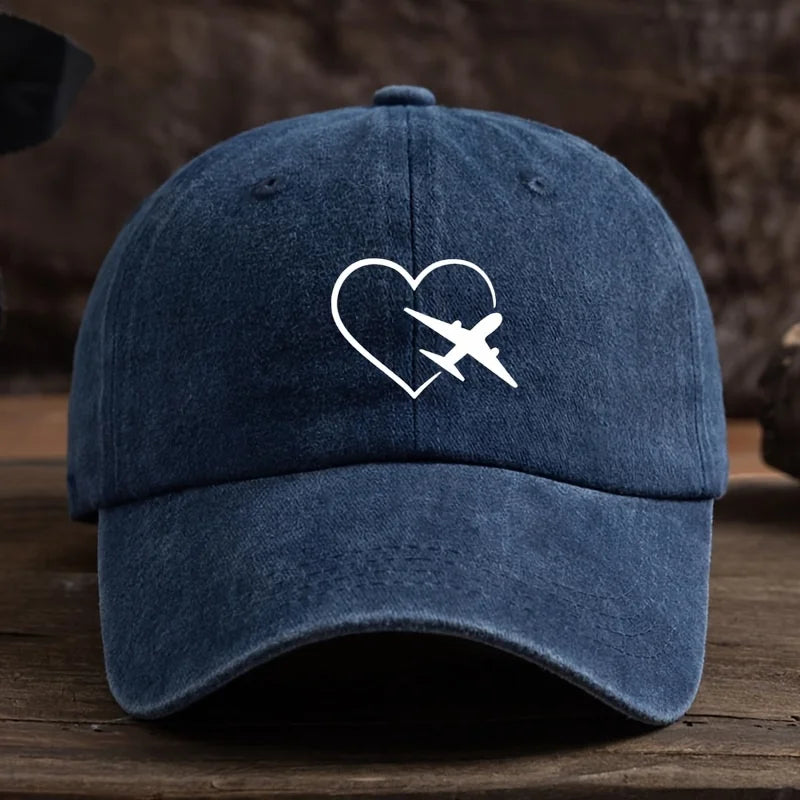 Fashionable unisex baseball cap with fun heart-shaped airplane print