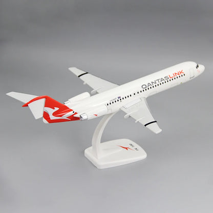 2025 New 1:100 Scale Fokker FK-100 QANTAS Airlines Airplane Model Toy Aircraft Plane With Stand Collection Display GIfts Fans