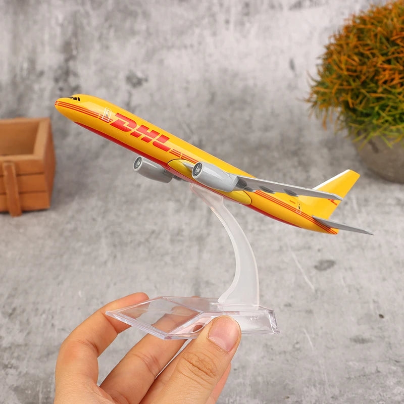 Aviation Replica 16CM 1:400 Scale DHL Freight Machine; Yellow High-Quality Metal Alloy Airplane Model.