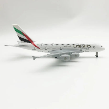 Airplane Airbus A380 20CM Alloy Aircraft Model Emirates Airbus A380 Resin Airplane Model Gift Toy plane For Children