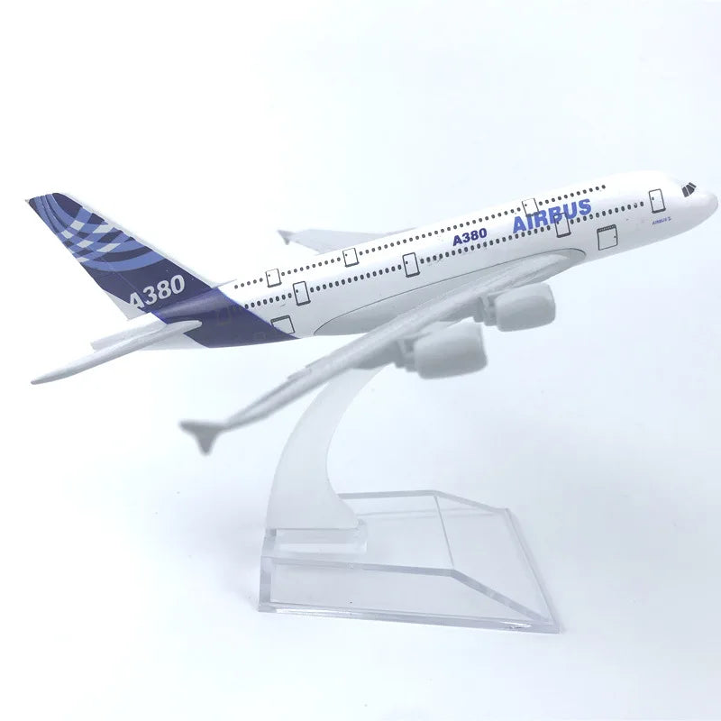 16CM A380 Series airplane kit Alloy Metal Diecast Airplanes Toy Airbus 380 plane model for Collection Gift