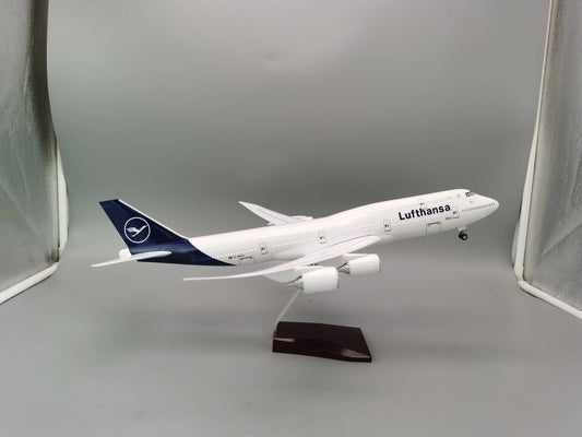 Scale New Lufthansa 747 German 47cm 17 inchs Large Model Diecast Airplane Model Kits with Stand Airlines Model Plane Disp