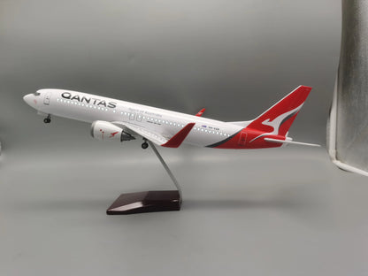 Scale 747 B737 47cm Australia Qantas Airlines Plane Model Resin Diecast Airplane Display Gifts Collection Aircraft Model Decor